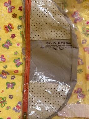 thirty-one Slim Convertible Hip Bag in Heather Gray